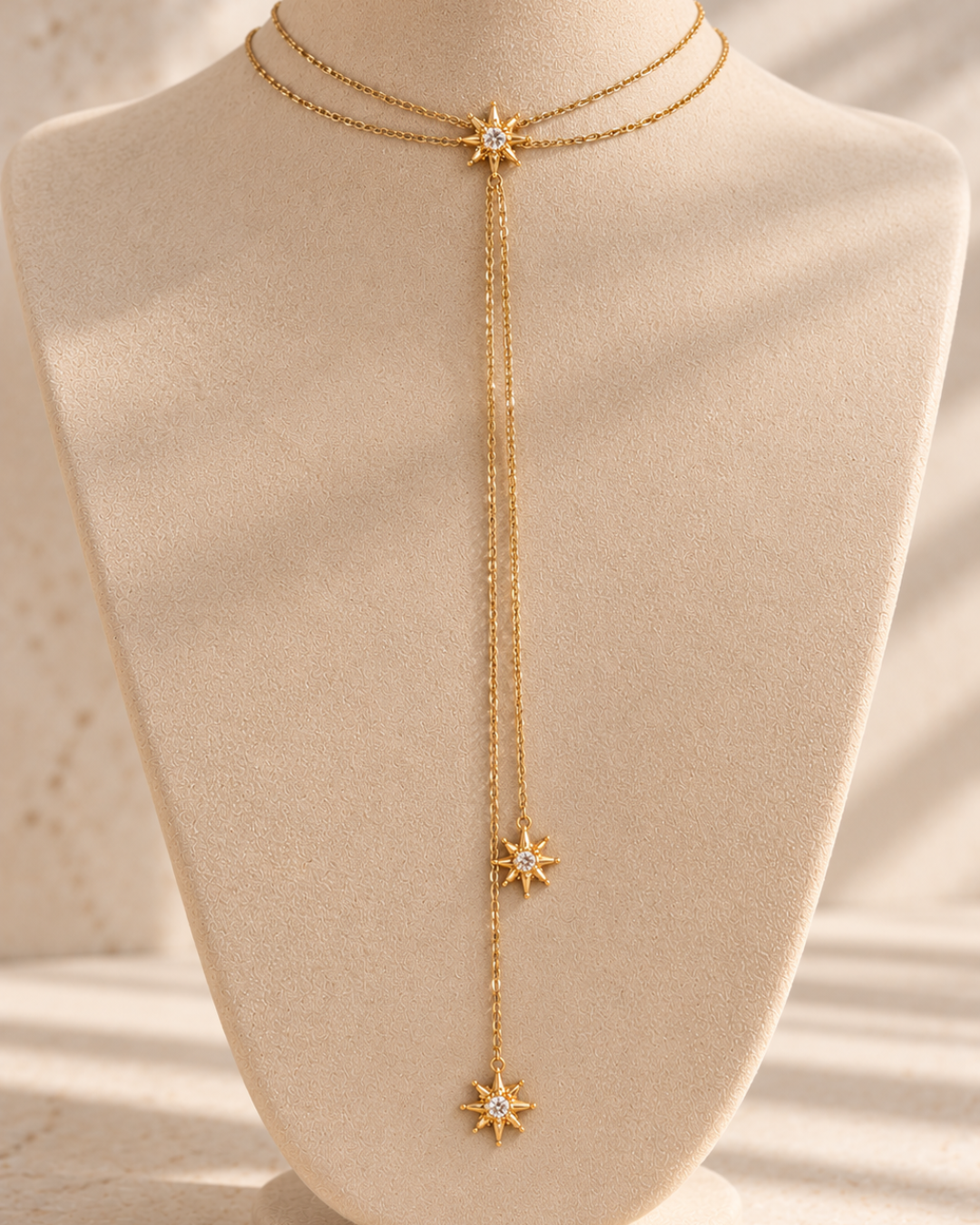 Collar Céleste de Hanalima: lariat largo con estrellas y cristales